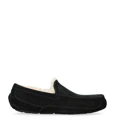 Ugg Ascot Wool-lined Suede Slippers In 黑色