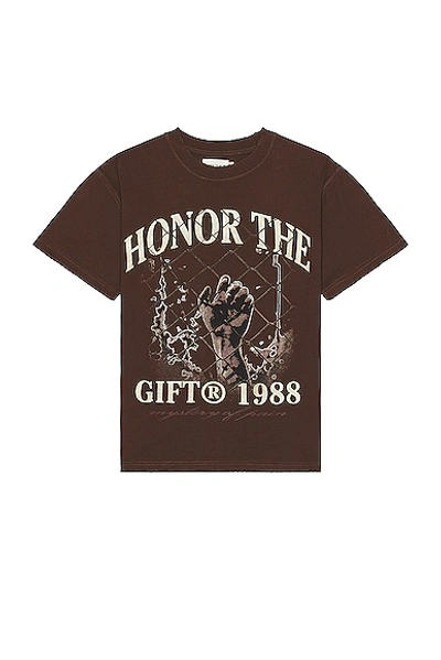 Honor The Gift Mystery Of Pain T恤 In Brown