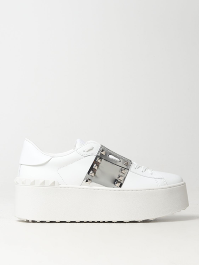 Valentino Garavani Rockstud Trainers In Leather In White