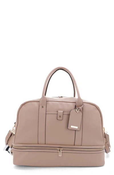 Mali + Lili Riley Vegan Leather Weekend Travel Bag In Camel