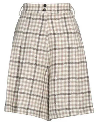 Gentryportofino Woman Shorts & Bermuda Shorts Dove Grey Size 6 Virgin Wool In Grey