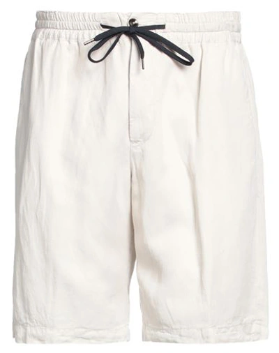 Pt Torino Man Shorts & Bermuda Shorts Off White Size 32 Lyocell, Linen, Cotton In Off White