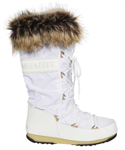 Moon Boot Snow Boots In White