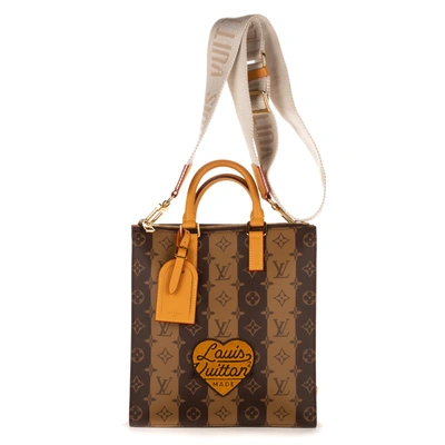 Pre-owned Louis Vuitton Ltd. Ed. Sac Plat Nigo In Brown