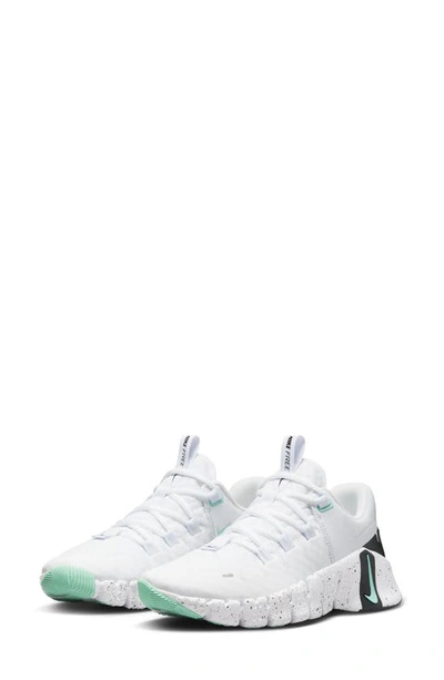 Nike Free Metcon 5 Training Shoe In White/ Black/ Emerald Rise