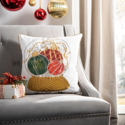 Safavieh Wynter Pillow