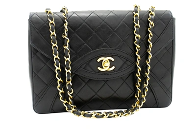 Pre-owned Chanel Flap Bag Leather Shoulder Bag () In Black