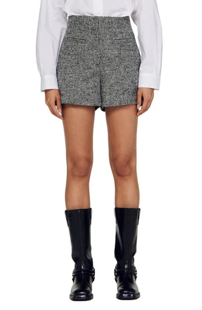 Sandro Yorky Houndstooth High Waist Wool Blend Shorts In White_black