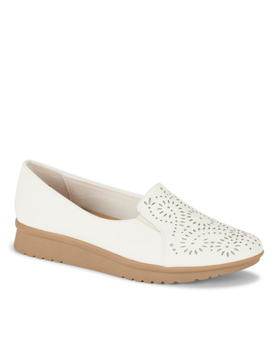 Baretraps Women's Army Slip On Casual Loafers In Cream