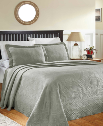 Superior Geometric Fret Textured Jacquard Matelasse All-season 3-piece Bedspread Set, King In Platinum