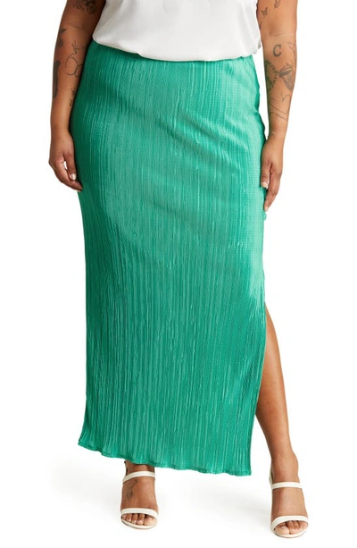 Renee C Plissé Maxi Skirt In Emerald Green