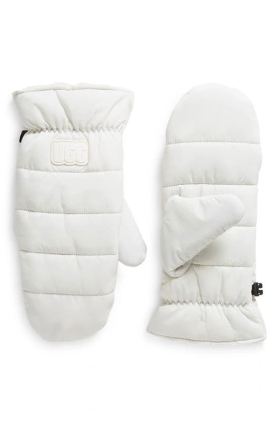 Ugg Maxi Quilted Mittens In Nimbus