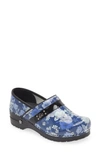 Sanita X Koi Scrubs Butterfly Melody Clog In Blue