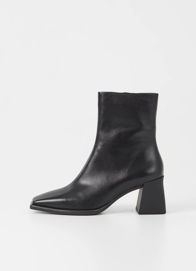 Vagabond Boots In Black