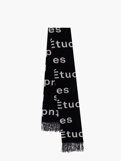 Etudes Studio All-over Logo Wool Scarf In Black