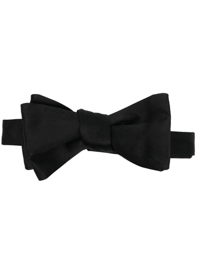Maison Margiela Silk Bow Tie In Black