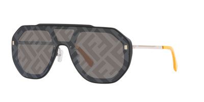 Fendi Unisex Sunglass Fe40006u In Grey