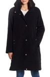 Gallery Water Resistant Hooded Rain Coat In Black