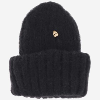 Myssy Wool Beanie Hat In Black