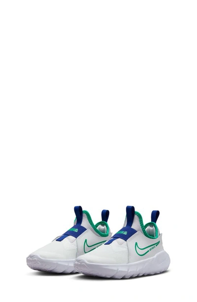 Nike Flex Runner 2 Slip-on Running Shoe In White/ Green/ Pure Platinum