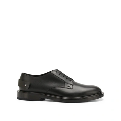 Valentino Garavani Leather Derbies In Black