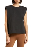 Alo Yoga Headliner Shoulder-pad Sleeveless Tee In Black