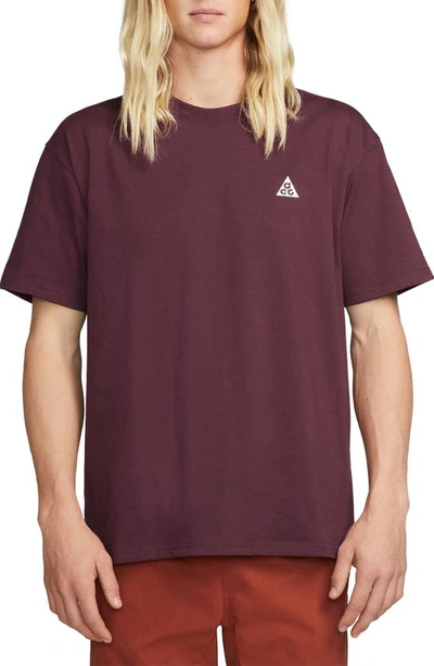 Nike Acg Performance T-shirt In Night Maroon
