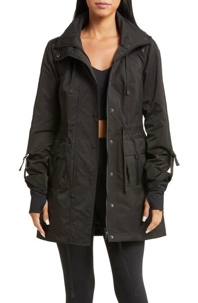 Blanc Noir Solid Hooded Anorak Jacket In Black