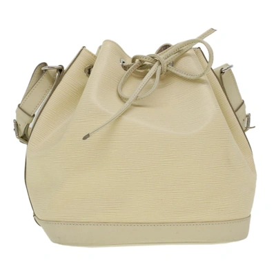Pre-owned Louis Vuitton Noé Leather Shoulder Bag () In White