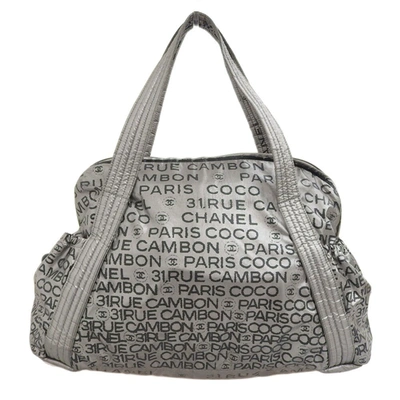 Pre-owned Chanel Unlimited Synthetic Tote Bag () In Silver