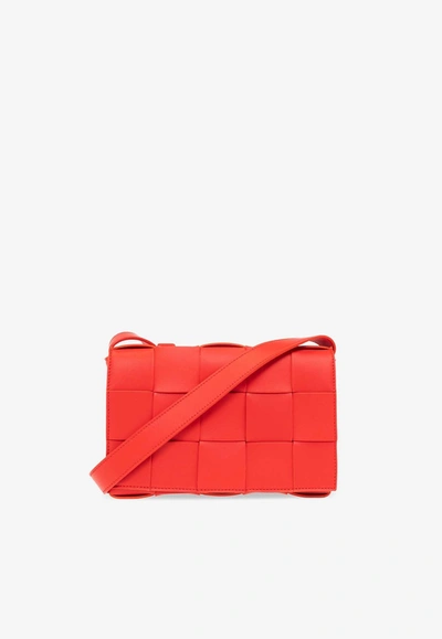 Bottega Veneta Cassette Shoulder Bag In Intreccio Leather In Red
