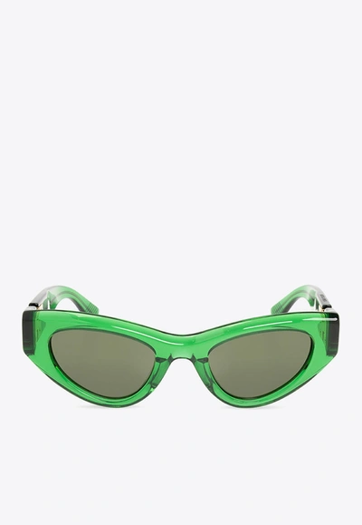 Bottega Veneta Cat-eye Angle Sunglasses In Green