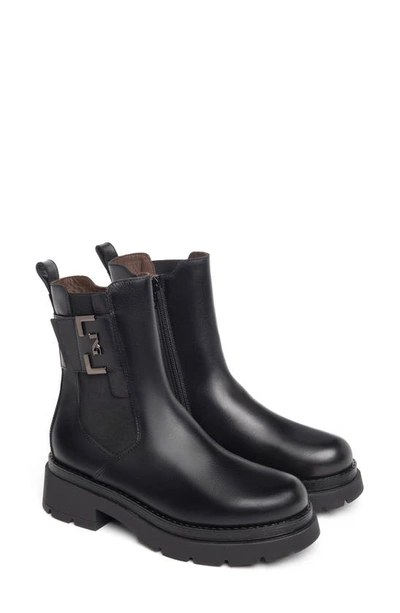 Nerogiardini Leather Buckle Chelsea Boots In Black
