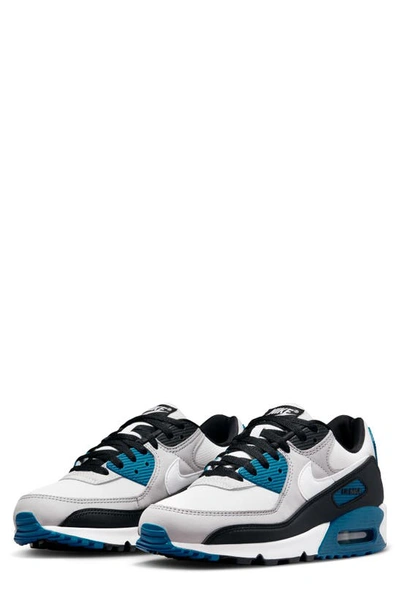 Nike Air Max 90 Sneaker In Light Smoke Grey  Summit White  & Black