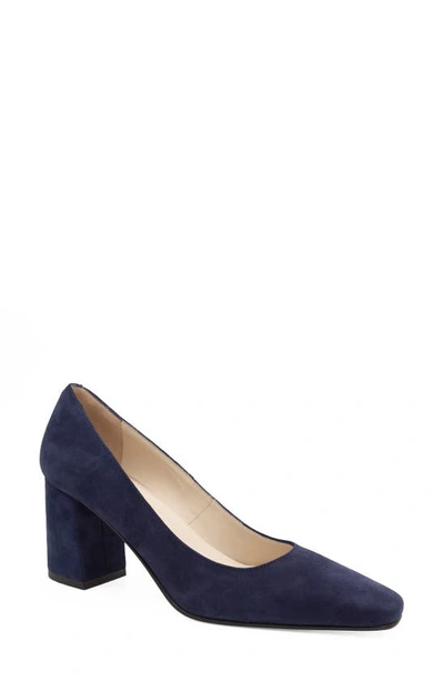 Amalfi By Rangoni Falco Block Heel Pump In New Navy Cashmere