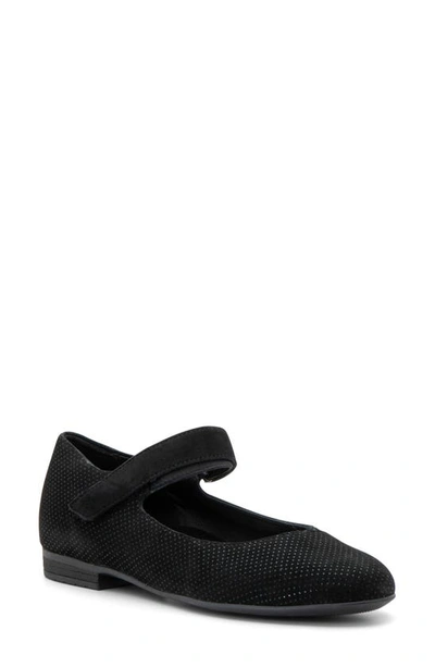 Ara Sienna Flat In Black Dot