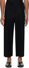 Issey Miyake Ns Black Pleated Belt Loops Tapered Leg Relaxed-fit Knitted Trousers In 15-black