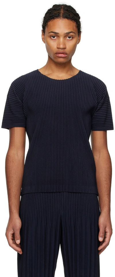 Issey Miyake Navy Basics T-shirt In Blue