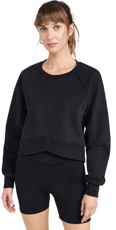 Beyond Yoga Uplift Cropped Pullover In Black