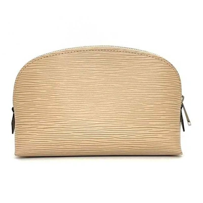 Pre-owned Louis Vuitton Cosmetic Pouch Leather Clutch Bag () In Beige