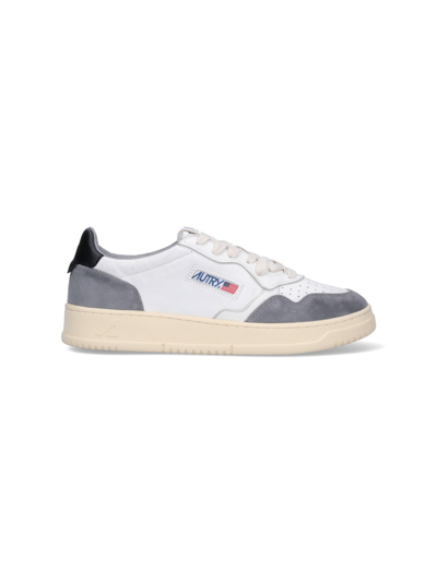 Autry 01 Sneakers In White Suede And Leather In Gray