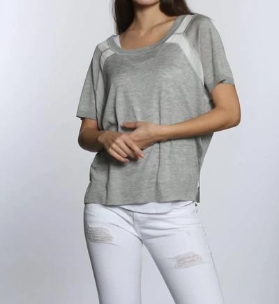 Label+thread Sheer Trim Scoop Top In Grey