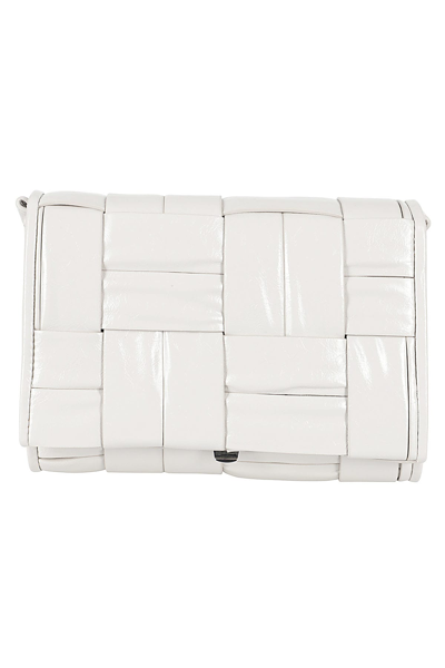 Themoirè Feronia Twist Weaved Shoulder Bag In Marble