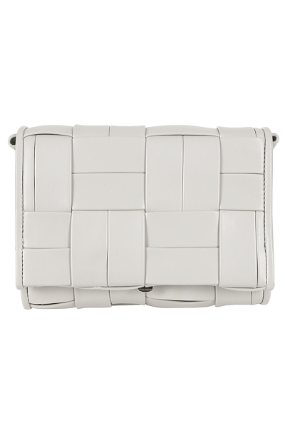 Themoirè Feronia Twist Weaved Shoulder Bag In Marble