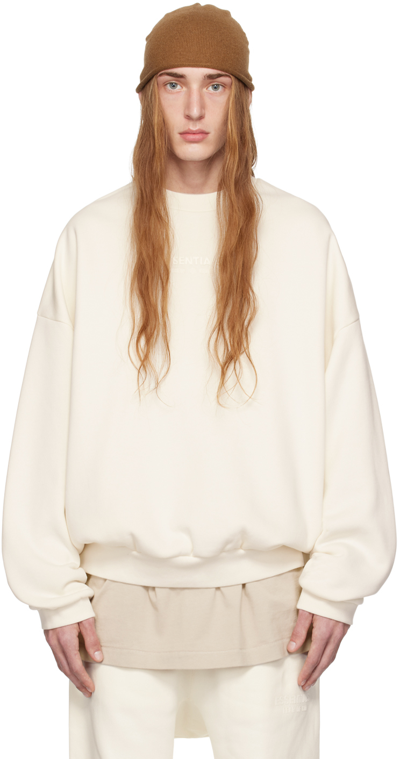 Essentials Off-white Crewneck Sweatshirt In Cloud Dancer
