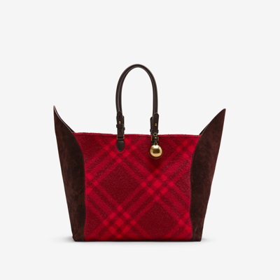 Burberry Extra Large Shield Tote In Ripple