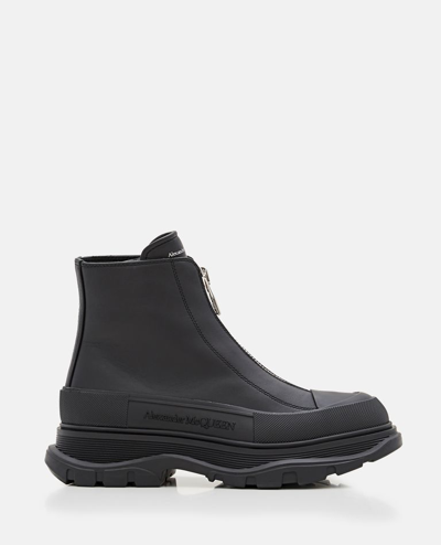 Alexander Mcqueen Leather Boot In Black