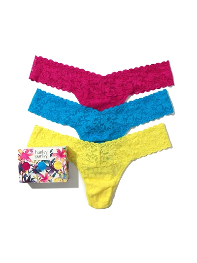 Hanky Panky 3 Pack Signature Lace Low Rise Thongs In Printed Box In Yellow
