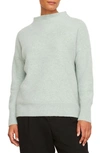 VINCE FUNNEL NECK CASHMERE SWEATER