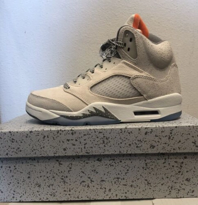 Pre-owned Jordan Size 7 -  5 Retro Se Craft 2023 In Gray